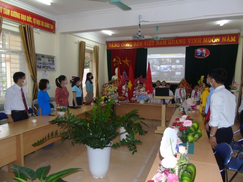 TRƯỜNG TIỂU HỌC NOONG BUA LONG TRỌNG TỔ CHỨC LỄ KHAI GIẢNG NĂM HỌC MỚI 2021 - 2022