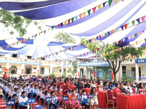 Ảnh tư liệu của nhà trường: Kỉ niệm 40 năm ngày nhà giáo Việt Nam ( 20/11/1982-20/11/2022)