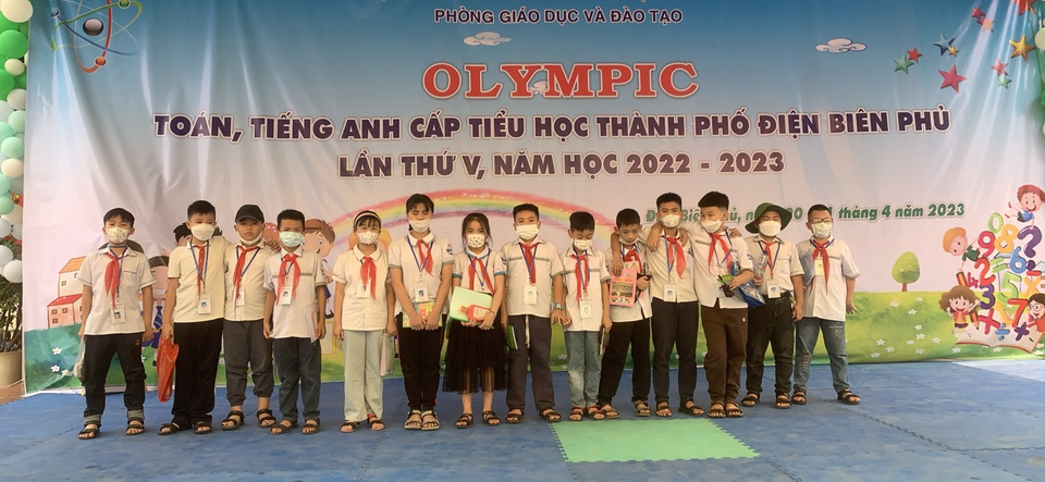 Trường Tiểu học Noong Bua tham gia giao lưu Olympic Toán, tiếng Anh cấp Tiểu học thành phố Điện Biên Phủ lần thứ V, năm học 2022-2023.