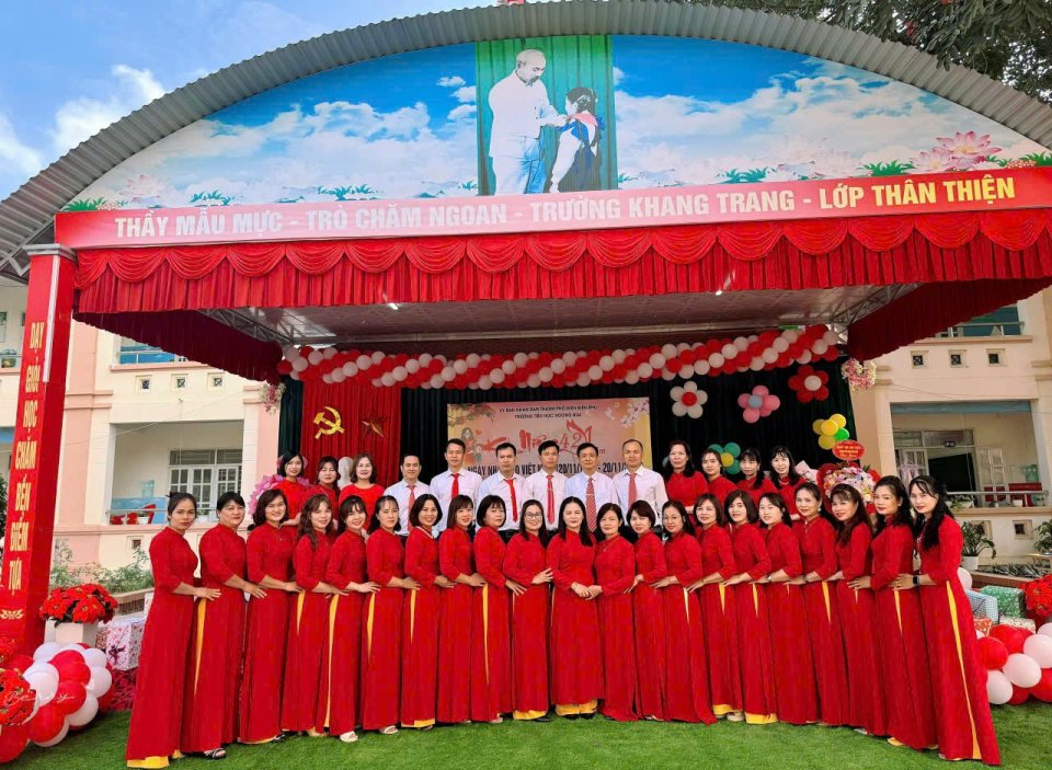 Ảnh tư liệu của nhà trường: Kỷ niệm ngày nhà giáo Việt Nam 20/11/2025