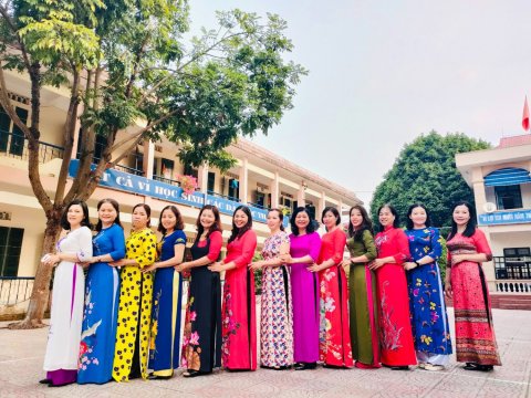 Ảnh Hưởng ứng tuần lễ áo dài – 29