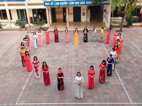 Ảnh Kỉ niệm ngày 8/3 – 10