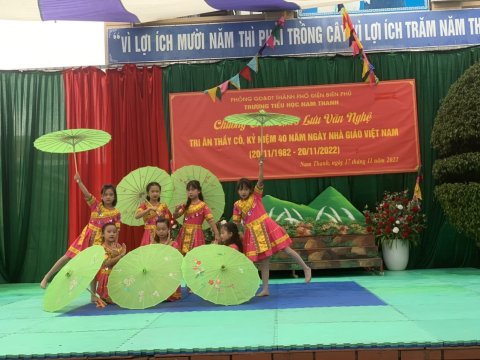 Ảnh Kỉ niệm 40 năm ngày nhà giáo Việt Nam ( 20/11/1982-20/11/2022) – 17