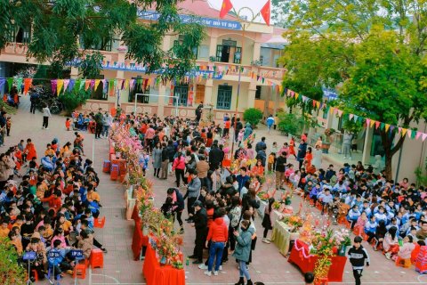 Ảnh TRƯỜNG TIỂU HỌC NAM THANH TỔ CHỨC NGÀY HỘI BÁNH TRƯNG XANH – TRAO QUÀ TẾT CHO HỌC SINH CÓ HOÀN CẢNH KHÓ KHĂN NHÂN DỊP TẾT NGUYÊN ĐÁN QUÝ MÃO NĂM 2023 – 4