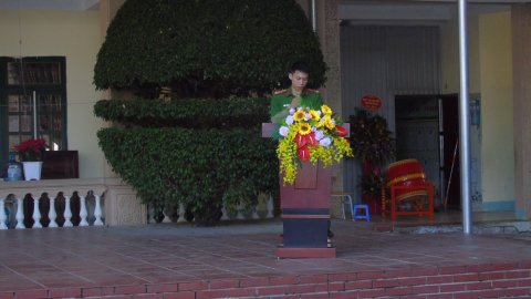 Ảnh Công an phường Nam Thanh tuyên truyền ATGT cho các em học sinh nhà trường – 13