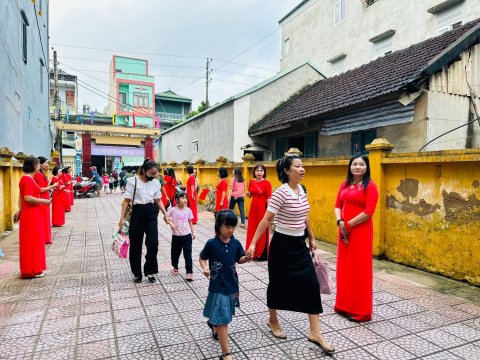 Ảnh Trường Tiểu học Nam Thanh TP Điện Biên Phủ tổ chức Ngày hội chào đón các em học sinh lớp 1 năm học 2024-2025 – 18