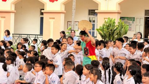 Ảnh TRƯỜNG TIỂU HỌC NOONG BUA TỔ CHỨC VUI TẾT TRUNG THU 2025 CHO HỌC SINH – 2
