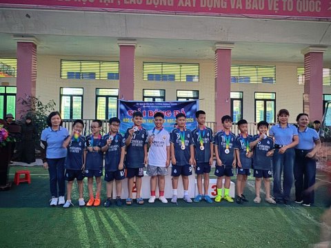 Ảnh TRƯỜNG TIỂU HỌC NOONG BUA TỔ CHỨC THÀNH CÔNG GIẢI BÓNG ĐÁ HỌC SINH LẦN THỨ II, NĂM HỌC 2025 - 2026 – 20